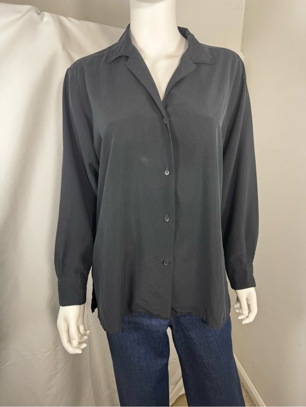VTG Agnes b. Paris 100% Silk Button Down Blouse Charcoal Small Made in France